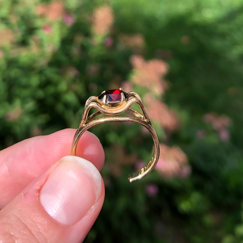 Ruby and gold band ring